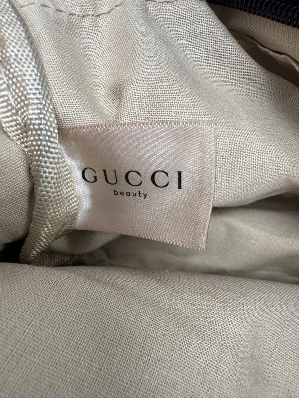 Gucci Beauty Travel Toiletry Makeup Bag Black Beige